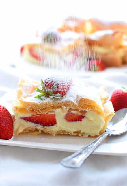 Polish cream pie (karpatka) | SBS Food