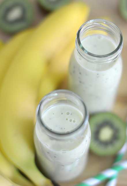 Przepis na smoothie z kiwi i bananów na ożywcze śniadanie